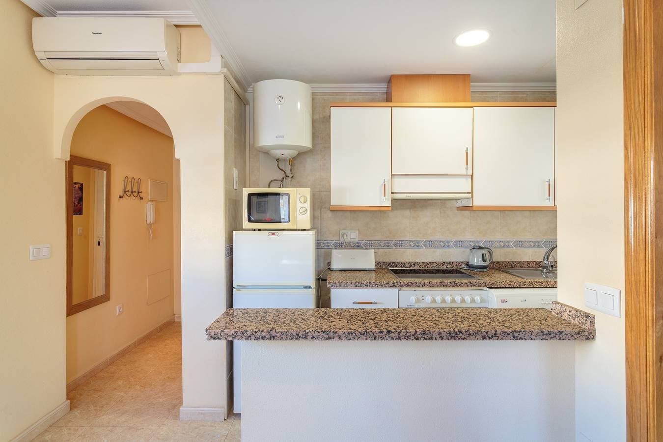 Foto 7 von 32: Ferienwohnung 'Apartamento Salamanca 4' mit Gemeinschaftspool, Wi-Fi und Klimaanlage