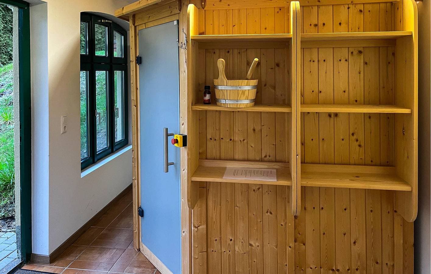 Foto 9 von 18: Charmante 140 m² große Wohnung mit Terrasse, WLAN und moderner Ausstattung
