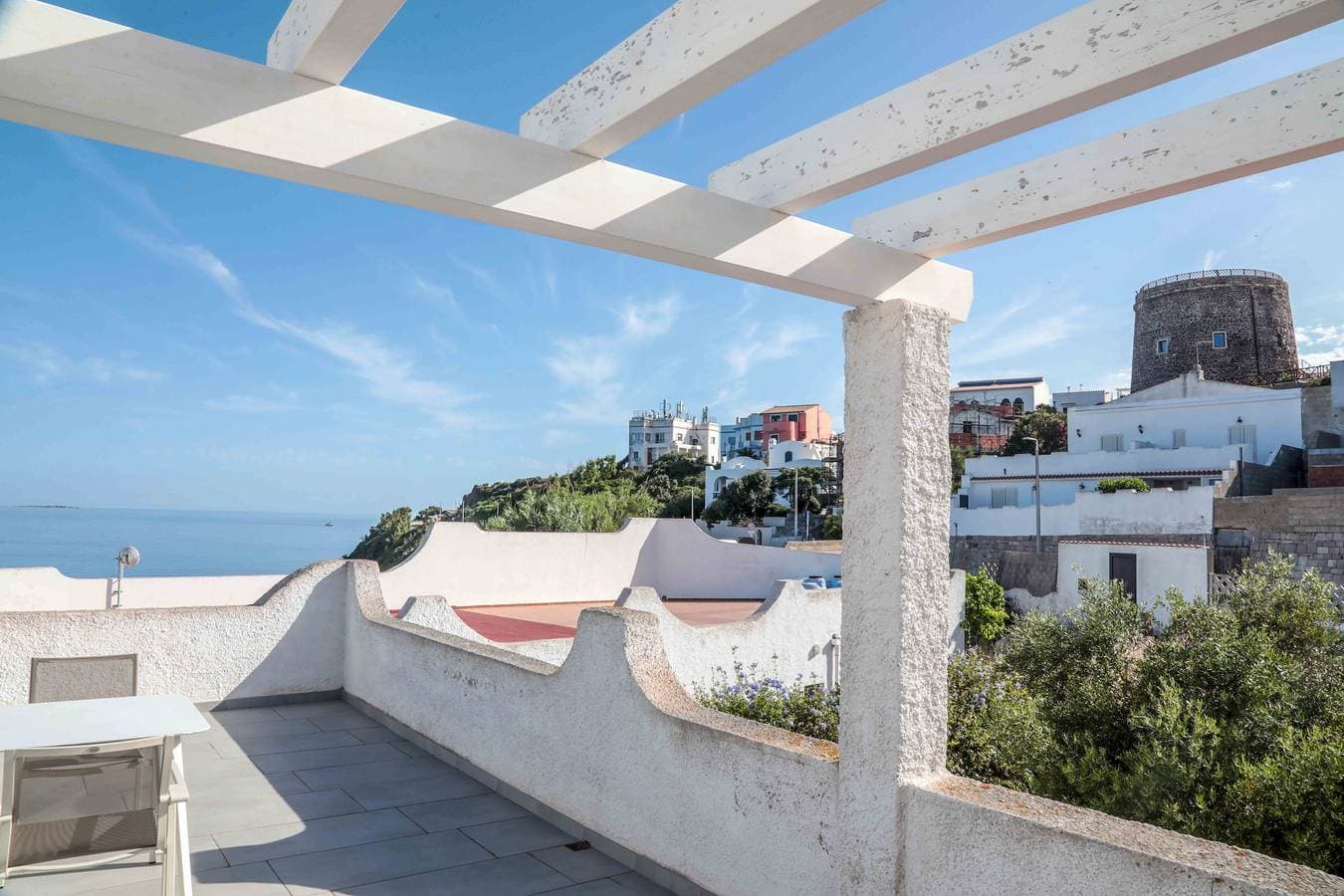 Foto 6 von 31: Luxury Beachfront Villa Kaleidos