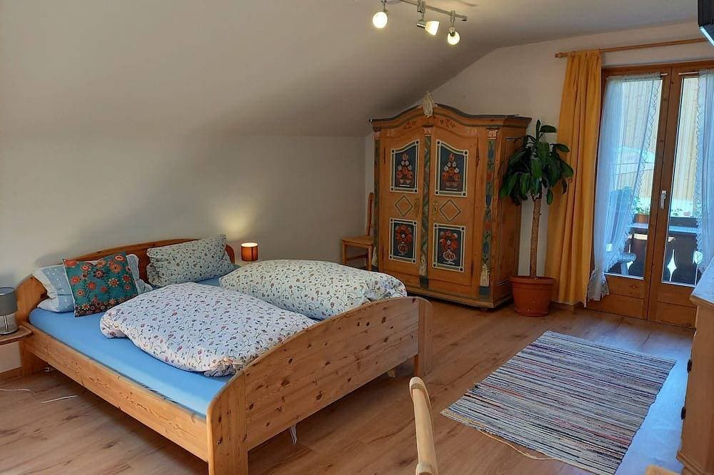 Foto 9 von 27: Schöne grosse renovierte Ferienwohnung mit 3 Schlafzimmern