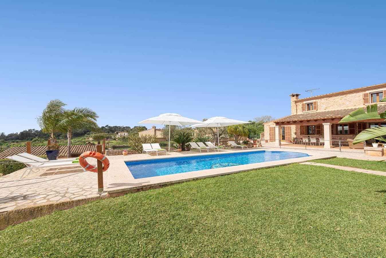 Foto 3 von 30: Can Lliganya - Rustikale Villa mit privatem Pool und kostenloses W-Lan