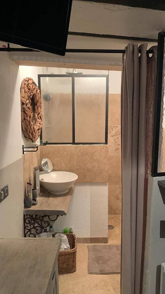 Foto 7 von 23: Double Room with Pool View