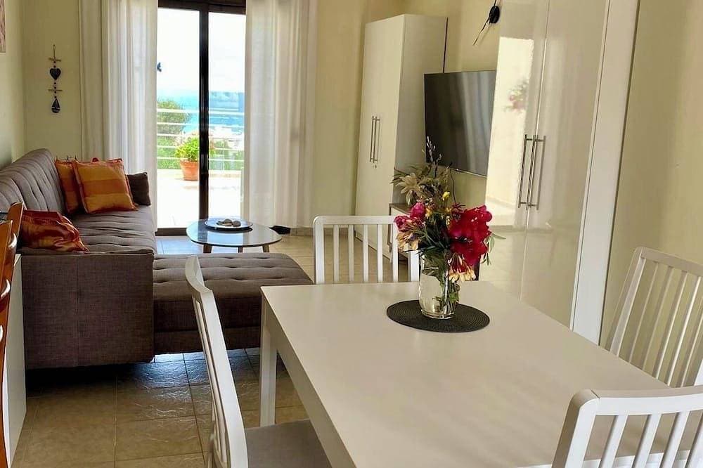 Foto 9 von 24: Geräumige Villa-Ferienwohnung mit Swimmingpool und wunderschönem Meerblick