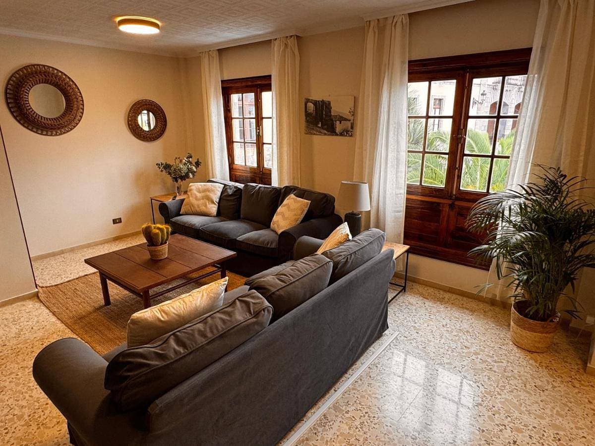 Foto 5 von 39: Five-Bedroom House