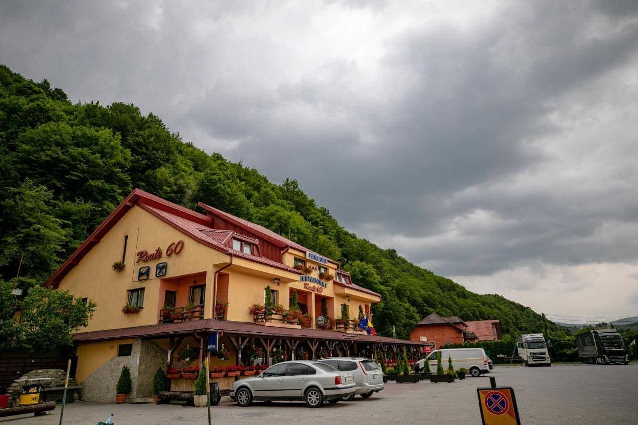 Pensiune Restaurant ROUTE60 1