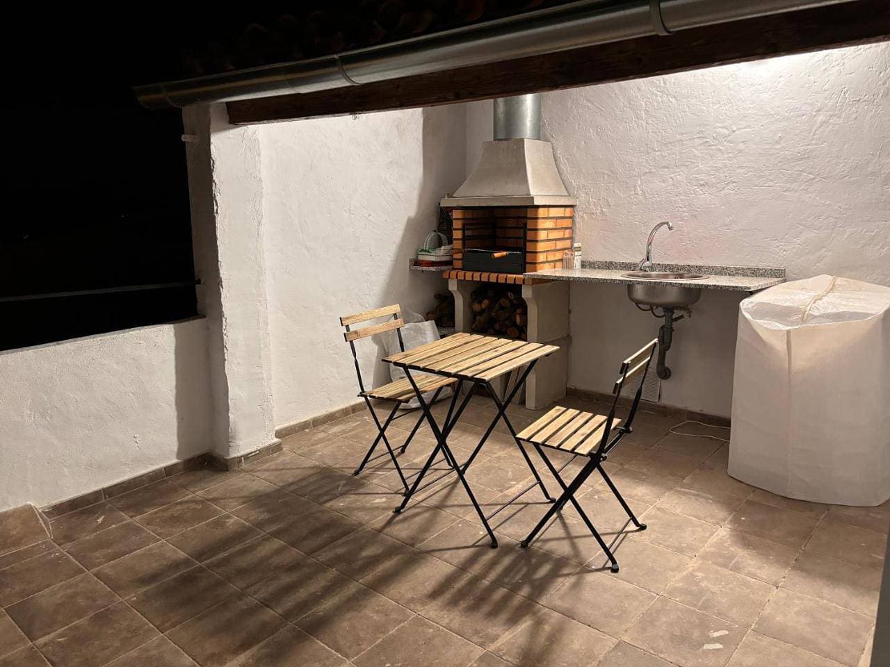 Foto 6 von 32: Three-Bedroom House