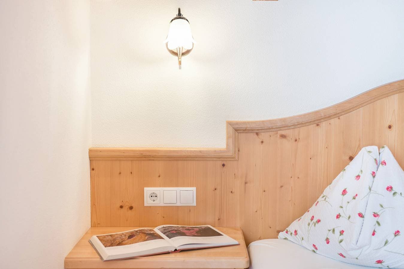 Foto 13 von 35: Ferienwohnung Ciasa Raut App Tamà mit Bergblick, Balkon und WLAN