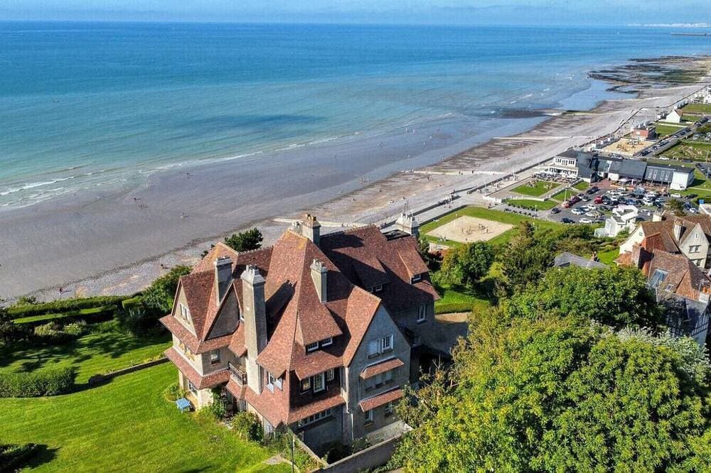 Le Nid des Falaises, au bord de la plage 1