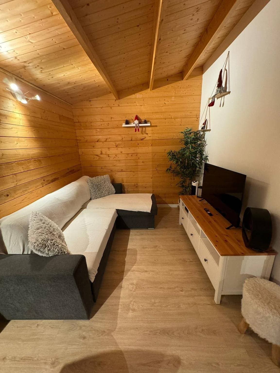 Foto 2 von 29: Ferienwohnung für 3 Personen mit Garten
