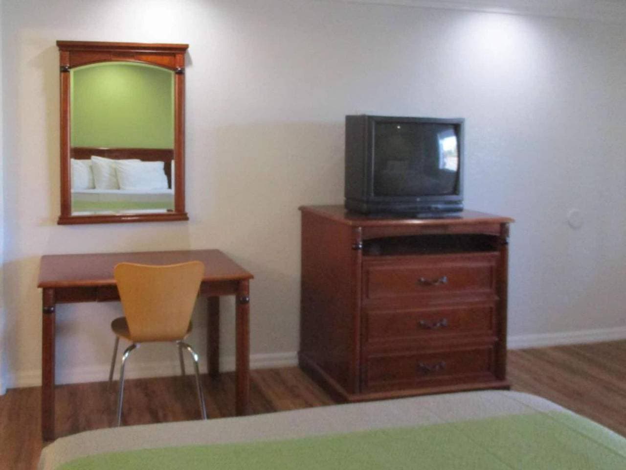 Foto 8 von 25: 1 Kingsize-Bett | Nichtraucher, Kühlschrank