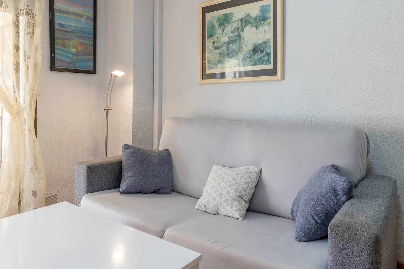 Foto 5 von 43: Ferienwohnung 'Calp Place Wifi Fibra' mit Meerblick, Wi-Fi und Klimaanlage
