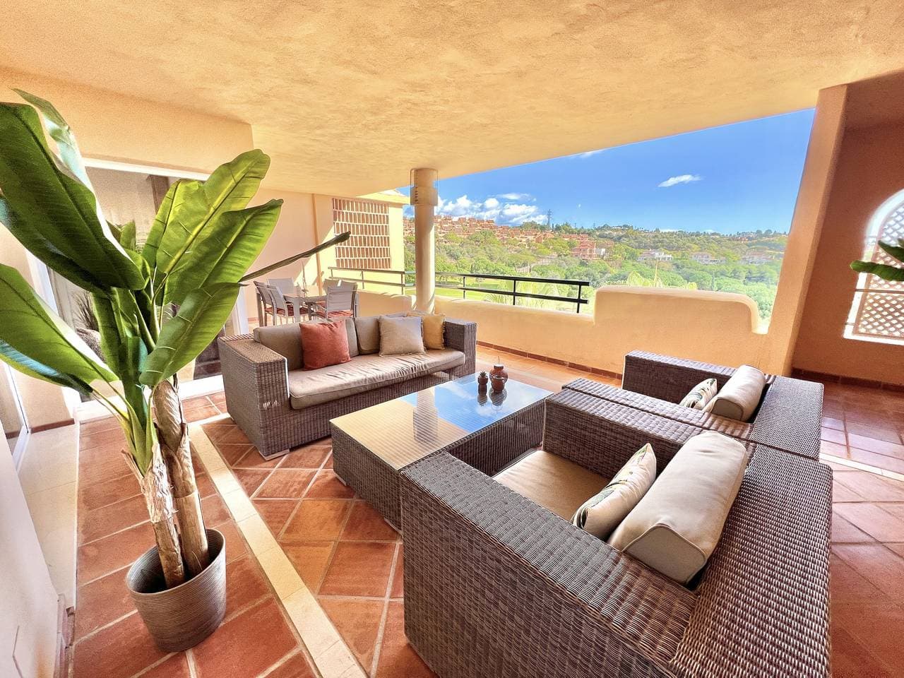 App. sur le Golf à Elviria 1