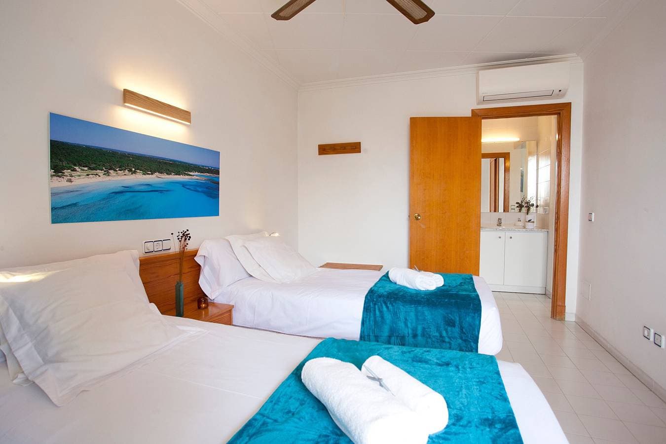 Foto 10 von 13: Ferienwohnung "Es Trenc 1 Colonia de Sant Jordi" mit Balkon, WLAN und Klimaanlage