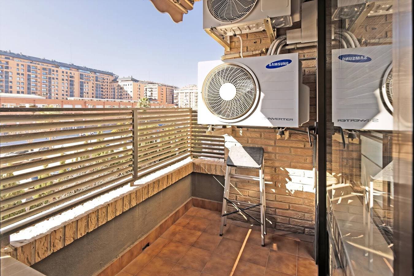 Foto 2 von 27: Ferienwohnung für 4 Personen mit Terrasse