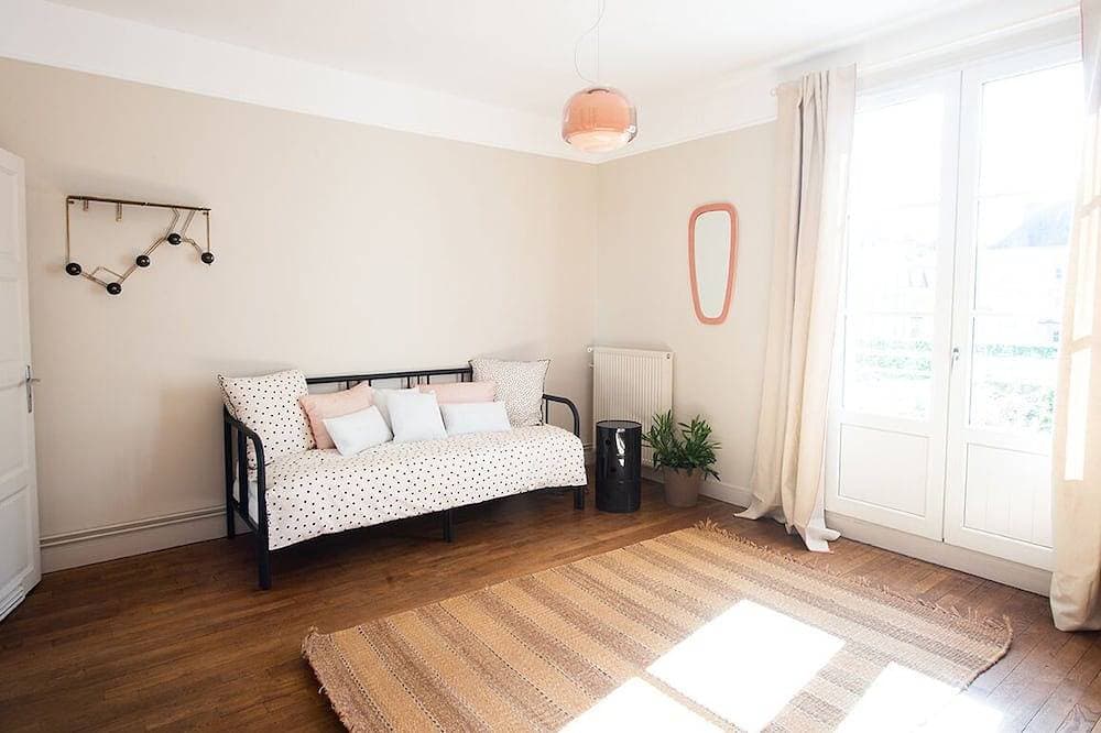 Foto 13 von 27: Une Adresse Chic et Spacieuse en Plein Centre de Tours