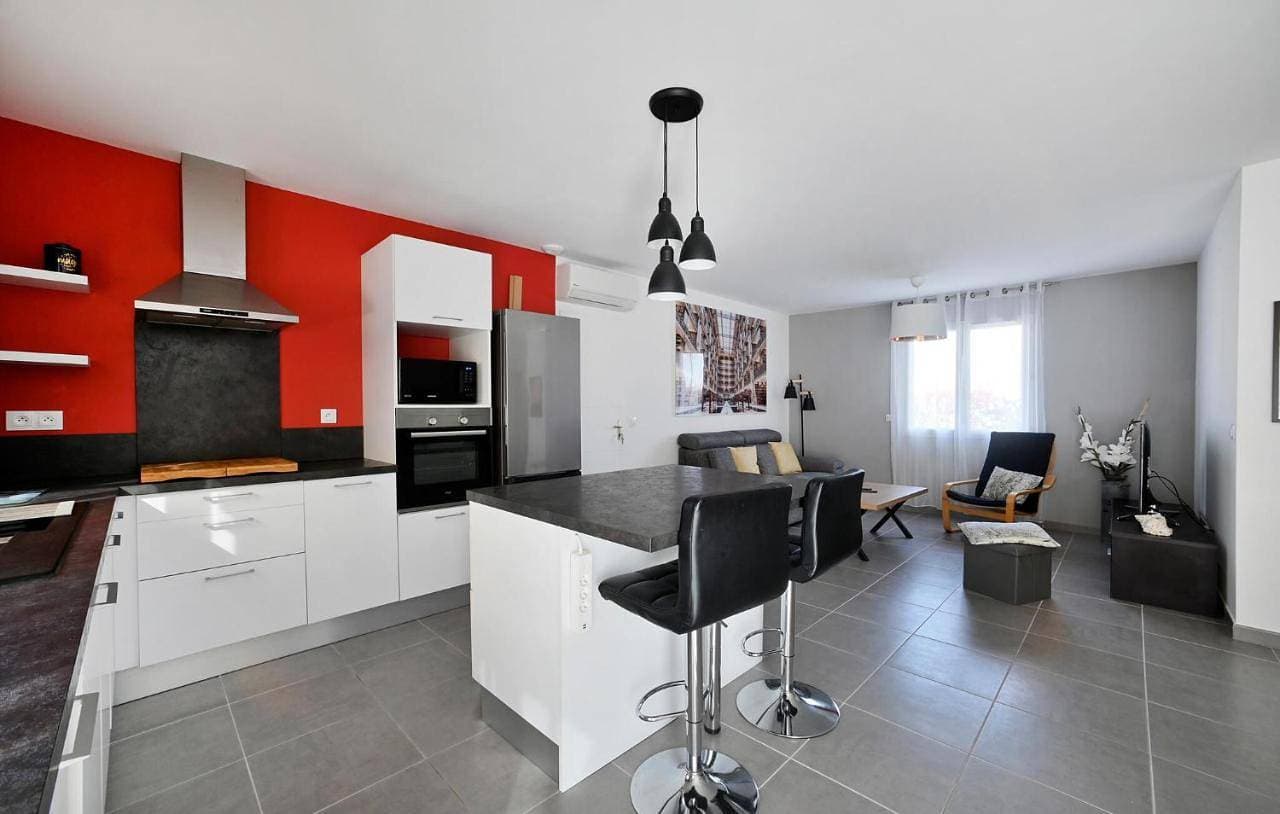 Foto 6 von 27: Three-Bedroom Holiday Home