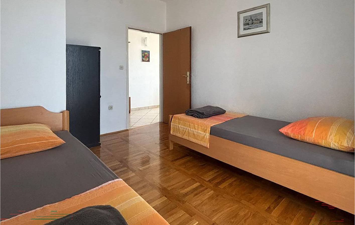 Foto 11 von 16: Apartment am Meer mit Terrasse, WLAN und Parkplatz in Necujam