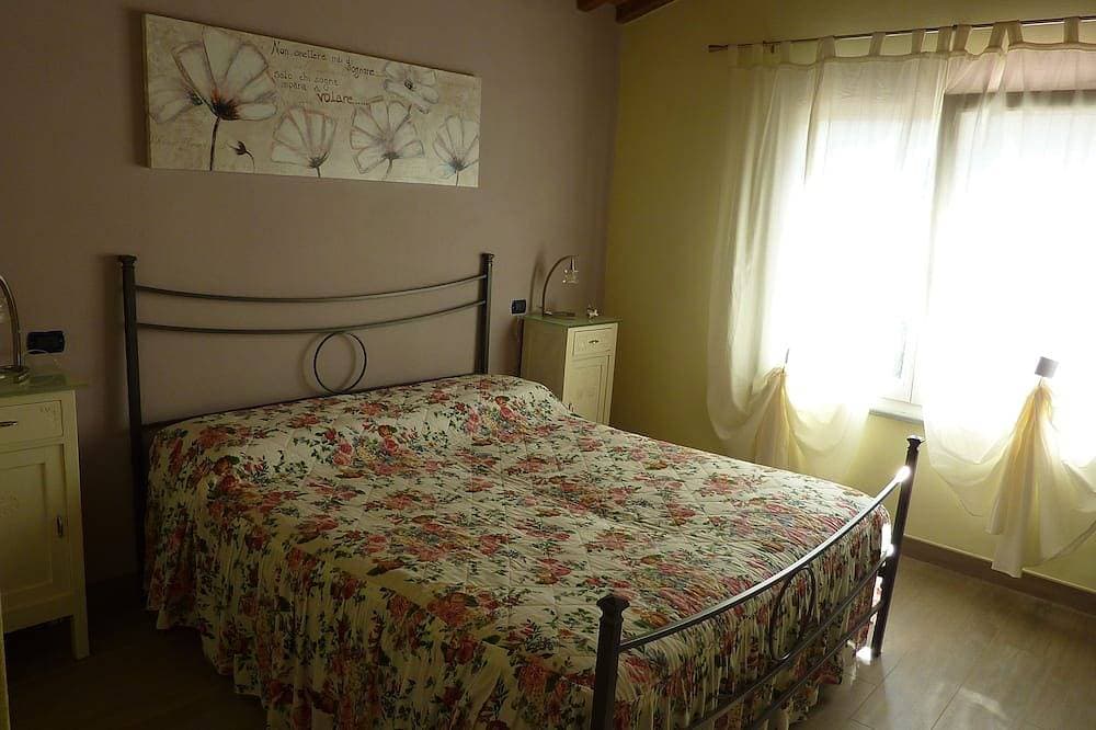 Foto 2 von 30: Casa Elena - Einfamilienhaus mit umzäuntem Garten und Pool zur exklusiven Nutzung