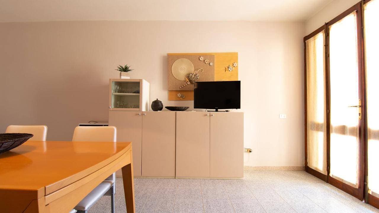 Foto 7 von 22: Two-Bedroom Apartment
