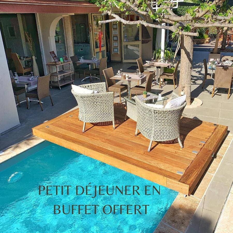 Hôtel Beau Soleil 1