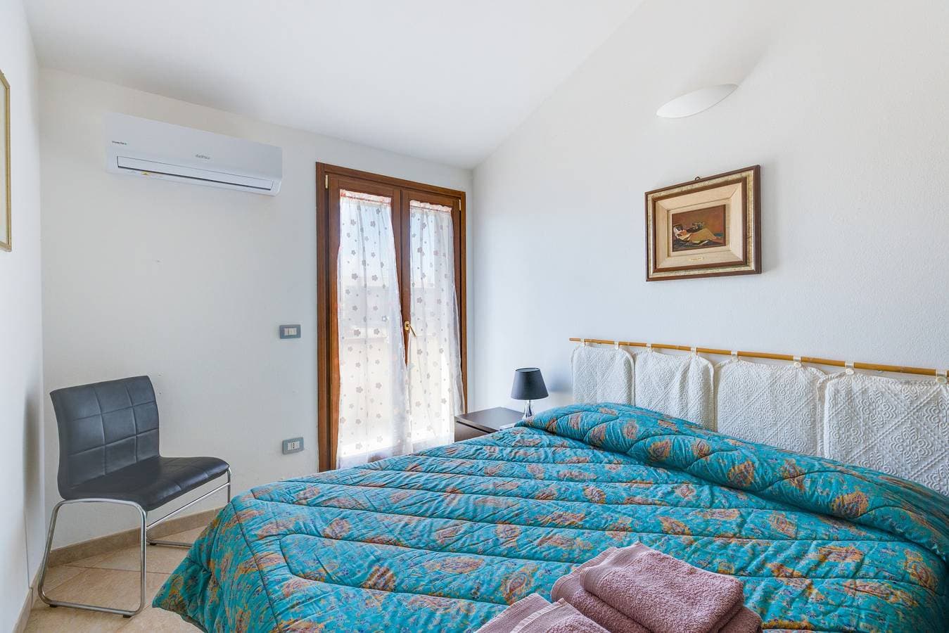 Foto 4 von 26: Ferienwohnung 'Flamingo House' mit Balkon, WLAN und Klimaanlage