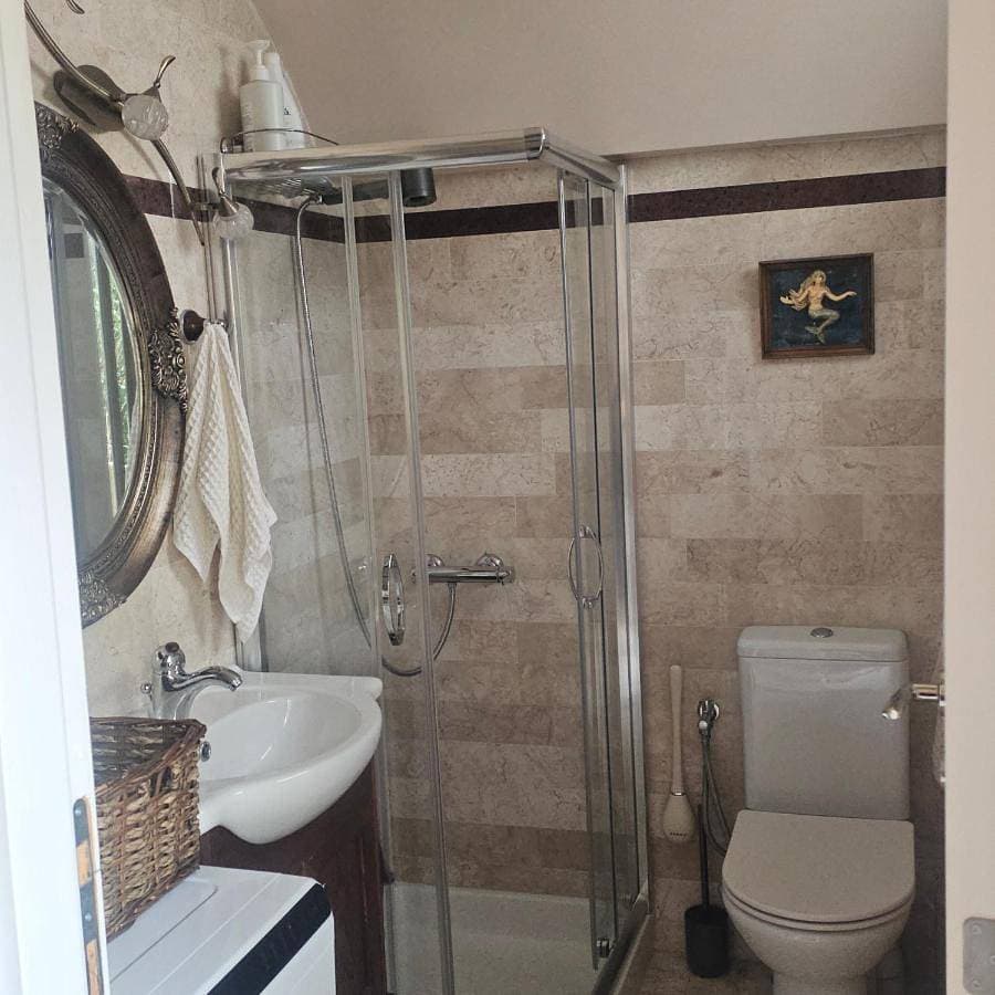 Foto 5 von 81: Three-Bedroom House