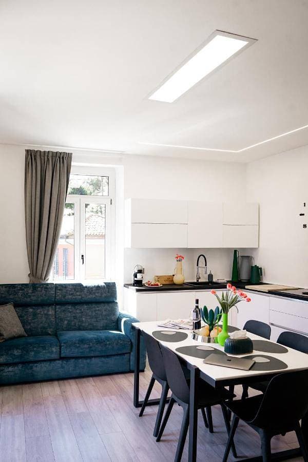 Foto 5 von 56: Two-Bedroom Apartment