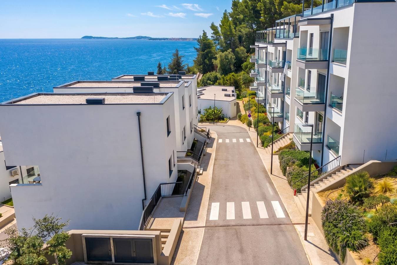 Foto 11 von 33: Velaris Sea View Balcony 108