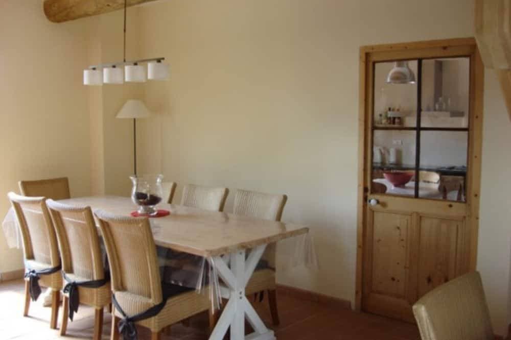Foto 12 von 19: Charmantes Mas mit Pool auf 3800m², Mont Ventoux und Dentelles de Montmirail