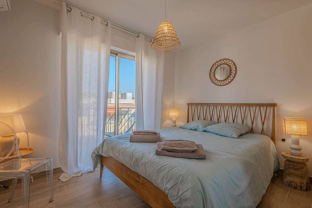 Foto 3 von 10: Sainte-Maxime - 2 Schlafzimmer - Im Herzen Des Stadtzentrums - In Strandnähe