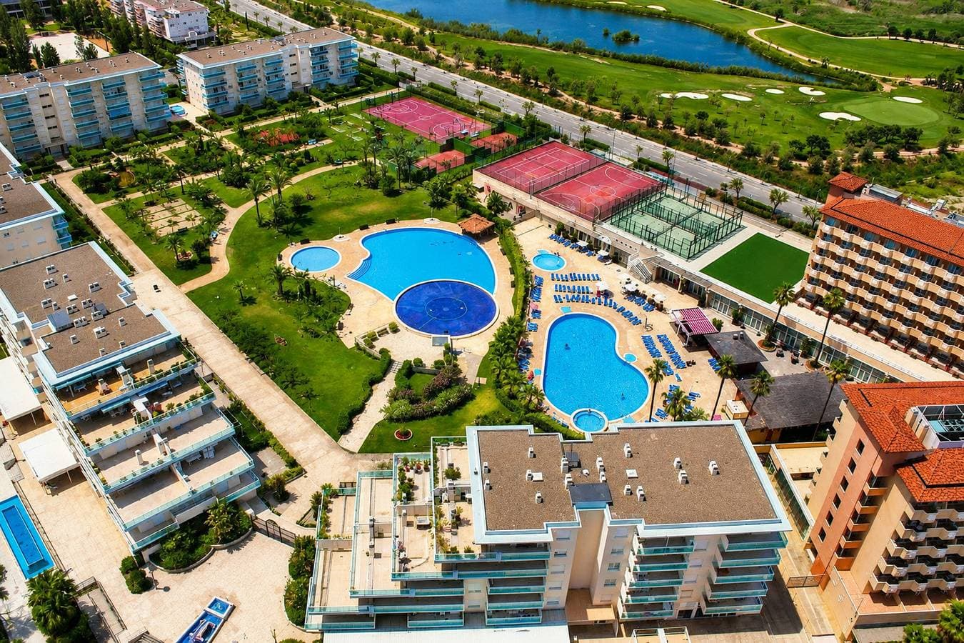 Foto 6 von 47: Residencial Los Juncos III