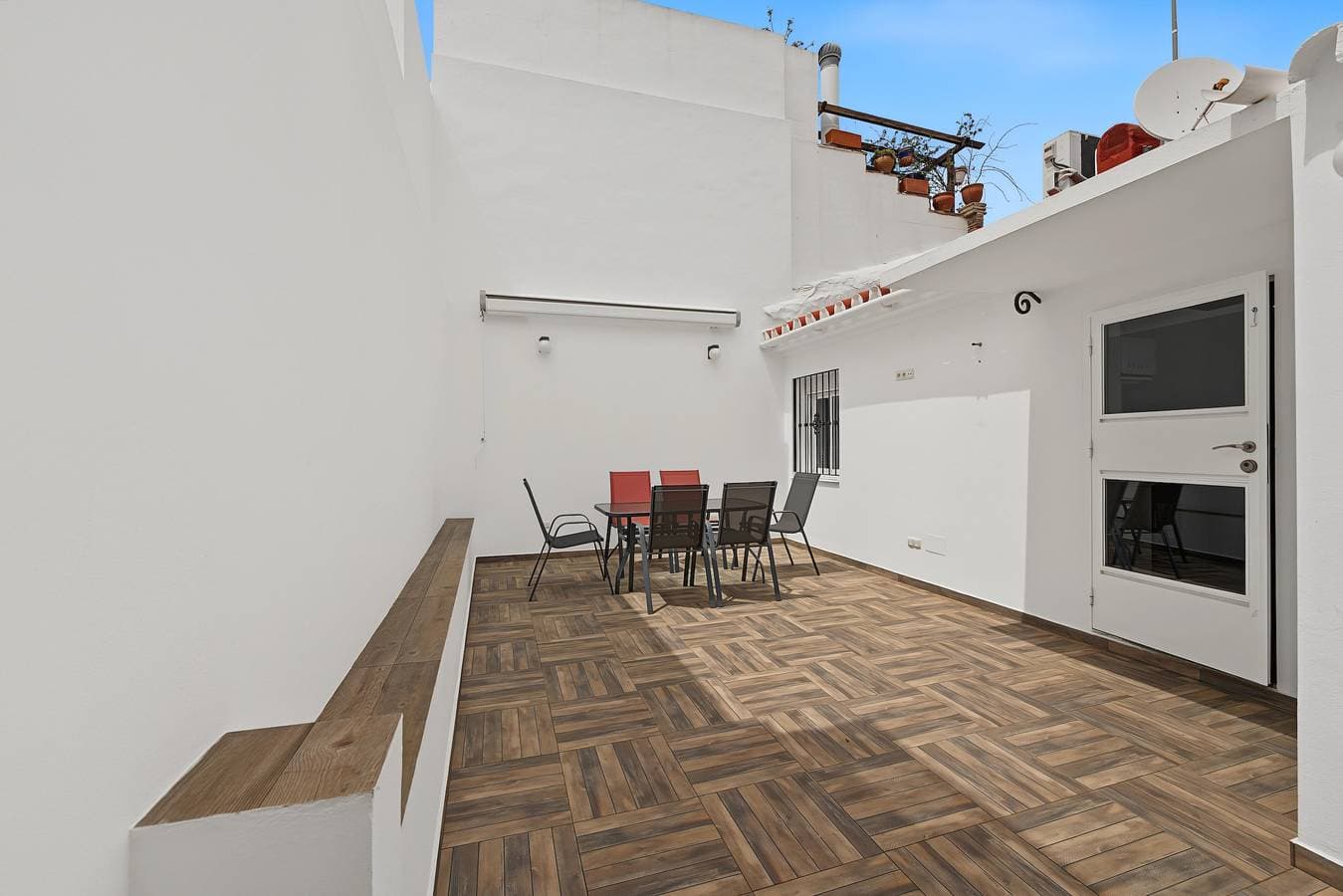 Foto 4 von 41: Casa Alma Marbella: private Terrasse, WLAN und Klimaanlage
