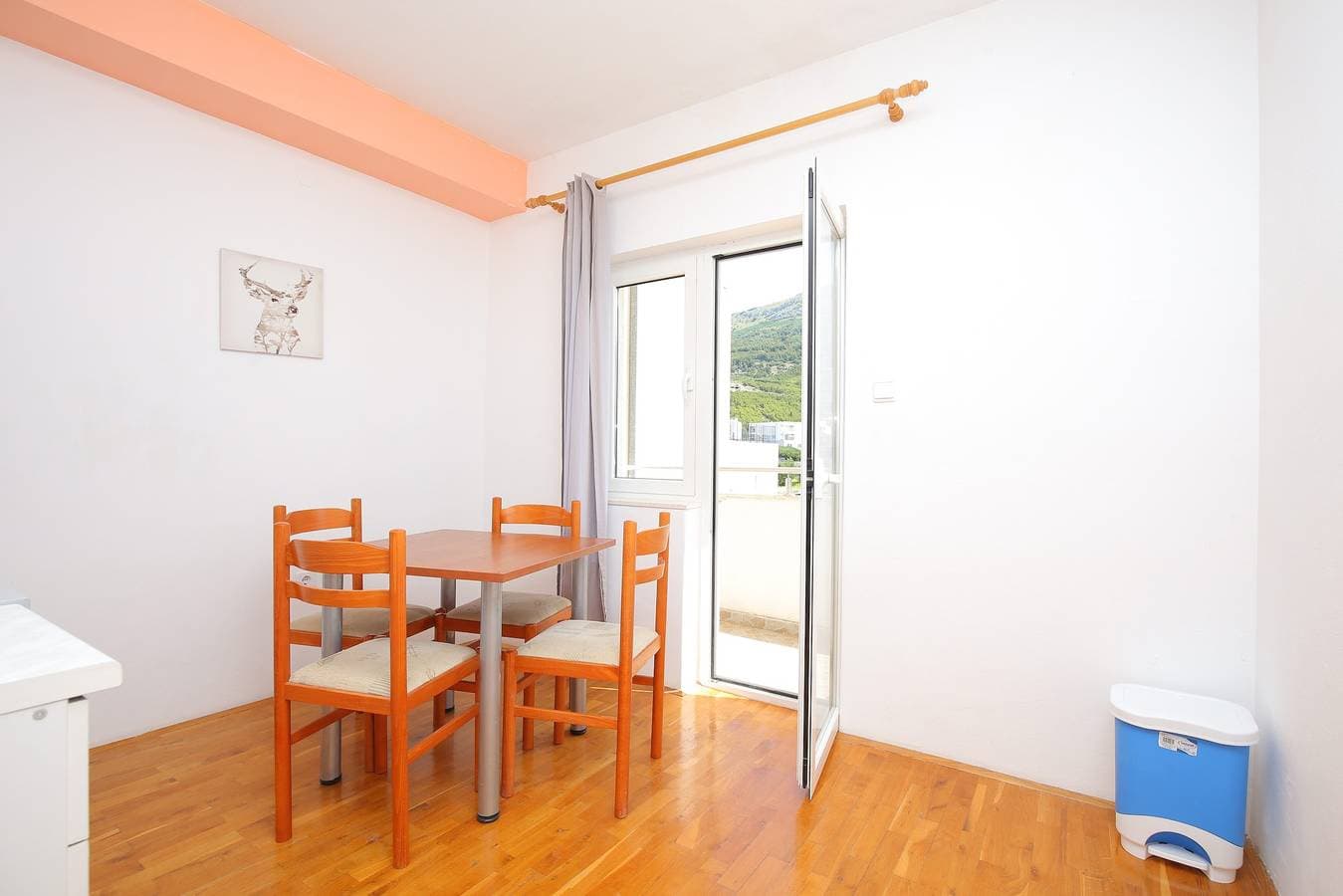 Foto 13 von 27: Studio Appartement am Strand Podstrana, Split As-19987-a