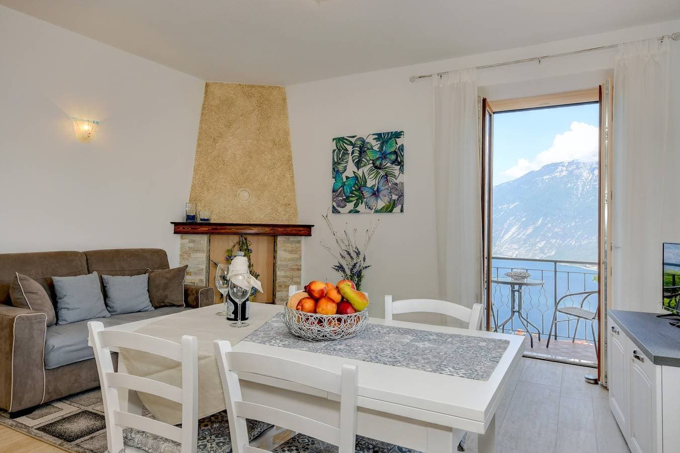 Foto 6 von 41: Ferienwohnung 'Casa Doss' mit Seeblick, privater Terrasse und WLAN