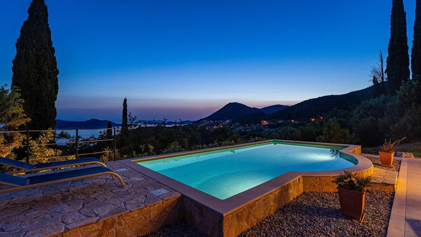 Foto 3 von 35: Grand view Orasac by Villas Guide