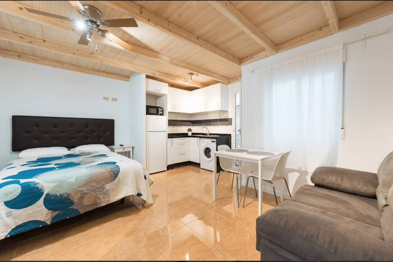 Renovated Apartment in town 1
