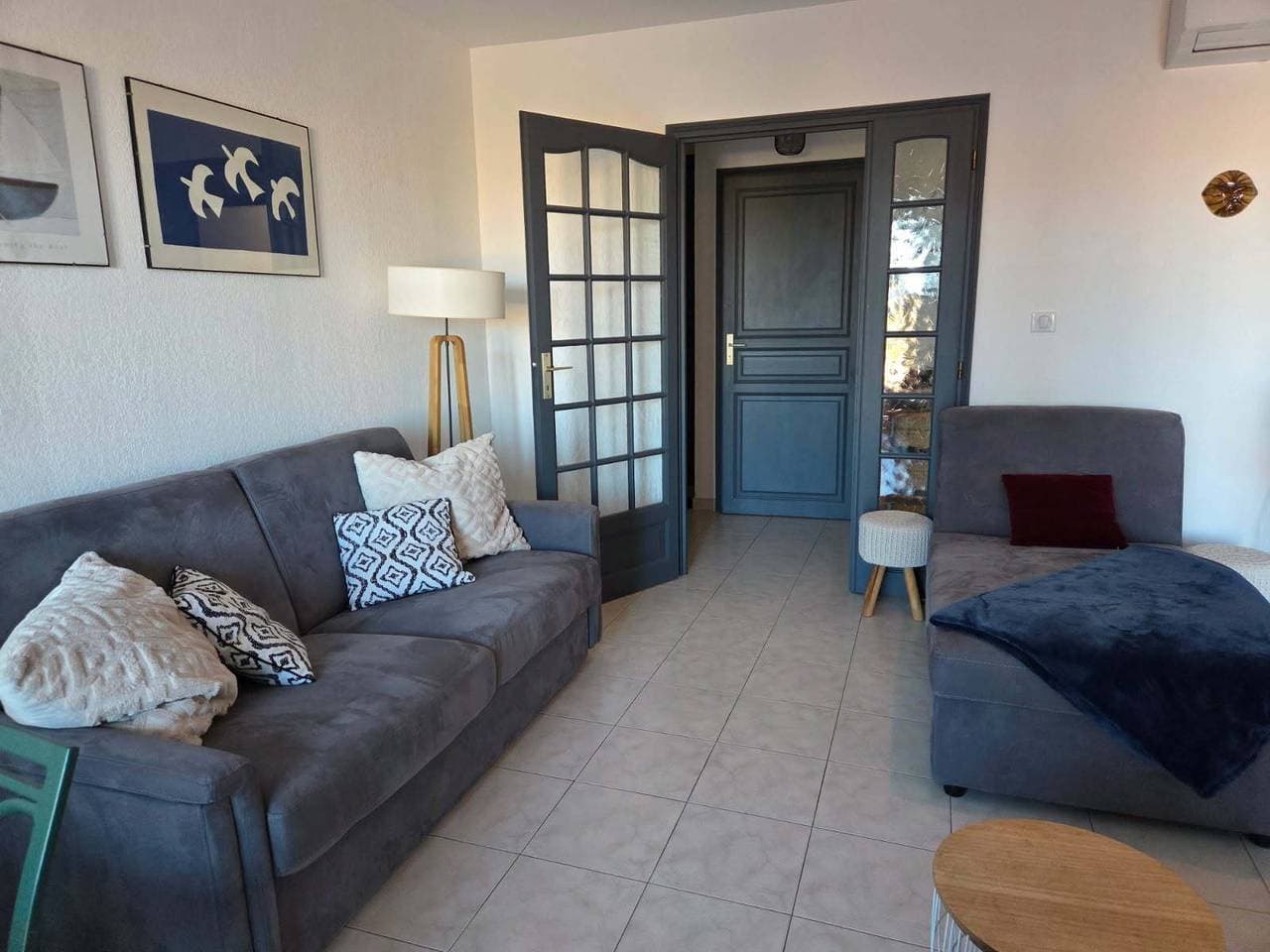 Foto 3 von 16: Ferienwohnung für 4 Personen mit Terrasse