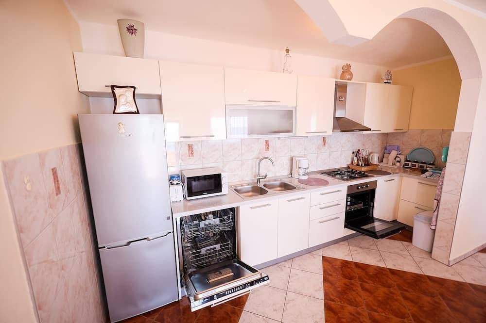 Foto 9 von 13: 3-Zimmer-Ferienwohnung mit Terrasse und Meerblick Kozjaca, Paklenica