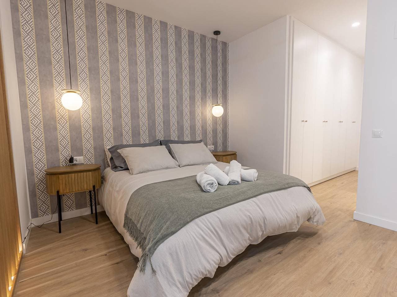 Moderne romantische Wohnung in Malaga für Paar mit Baby 1