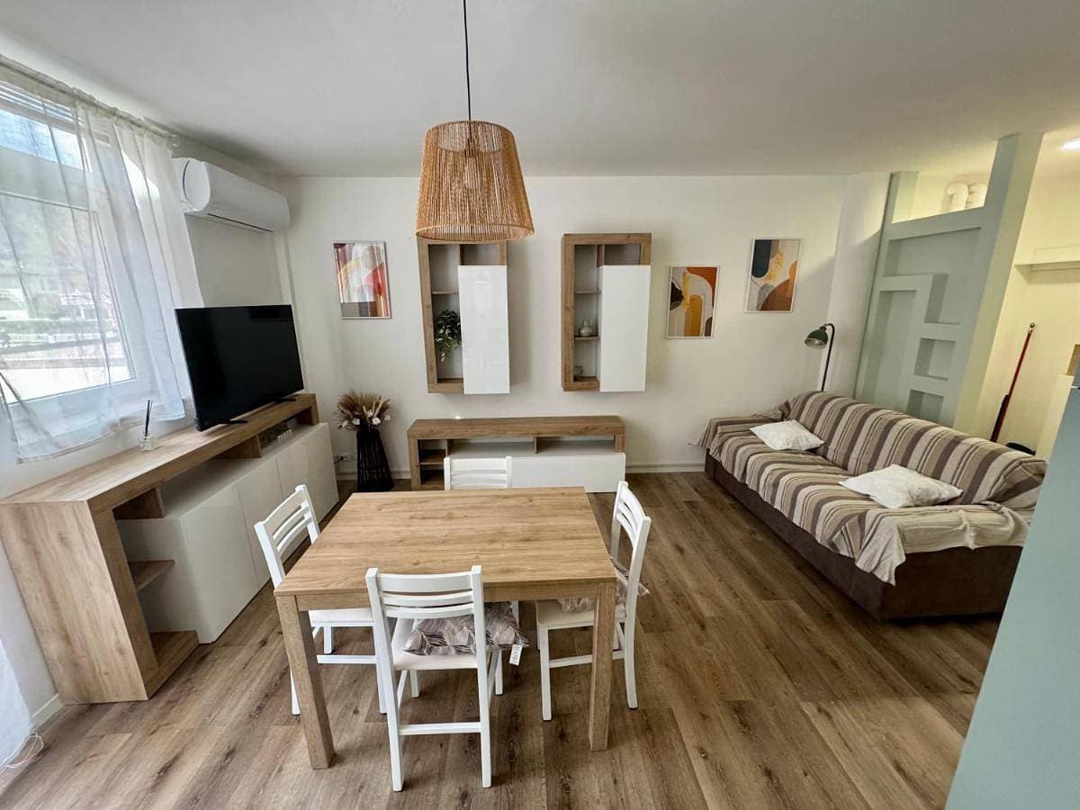 Private Parking - A Casa di Anna 1