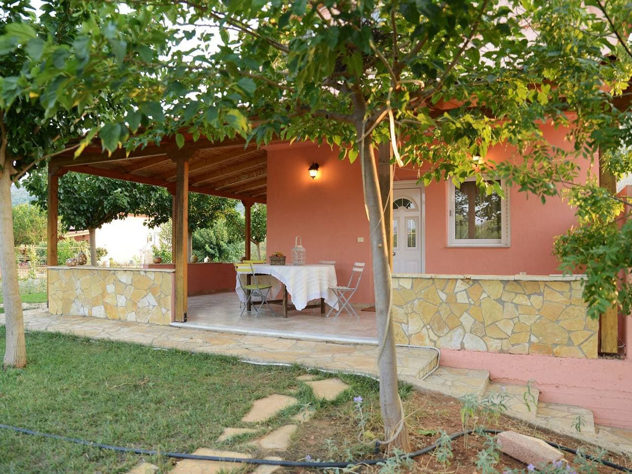 Foto 3 von 28: Schönes Landhaus mit 3 Schlafzimmern in der Nähe von Nafplio.