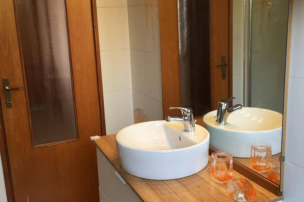 Foto 7 von 19: Haus mit privater Terrasse und wunderschönem Seeblick