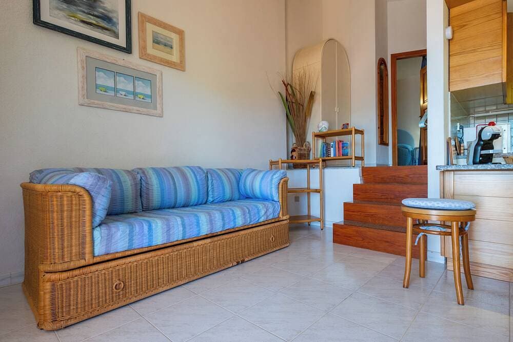 Foto 8 von 21: Casa Bouganville terrasse mit Meerblick 2 min von Strand, internet Wifi