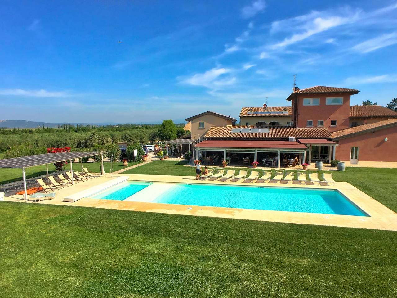Foto 7 von 77: Ferienhaus in Braccagni mit Jacuzzi & Golf