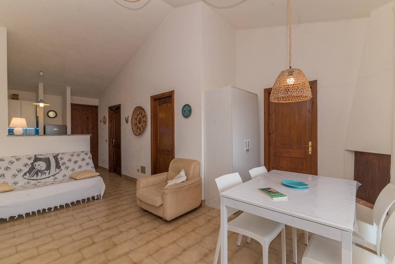 Foto 7 von 21: Palau: 3-Zimmer-Wohnung mit Meerblick und Garten
