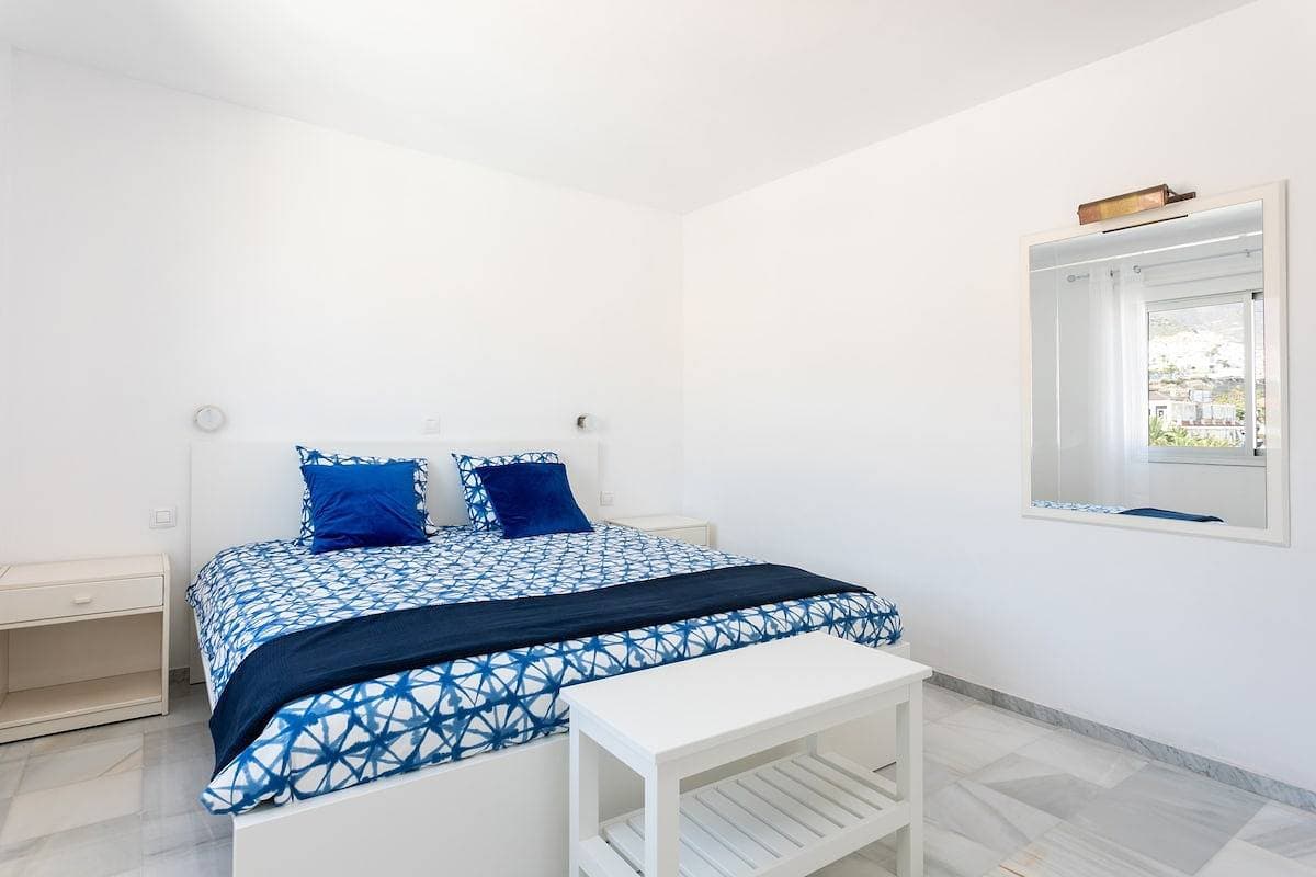 Foto 11 von 63: Ferienwohnung für 4 Personen mit Pool