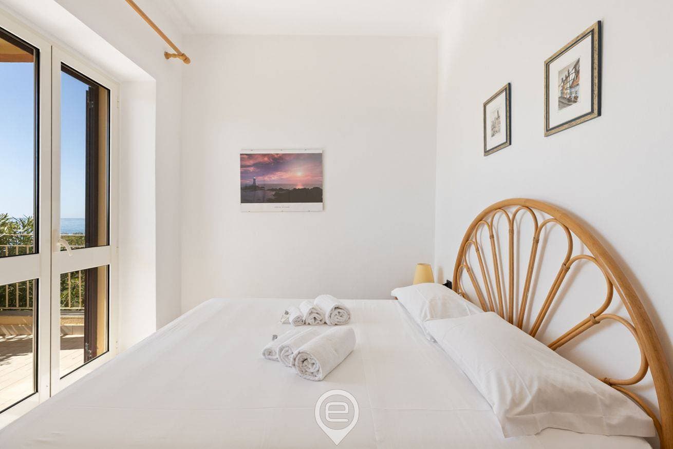 Foto 5 von 38: Ferienwohnung für 3 Personen mit Balkon/Terrasse