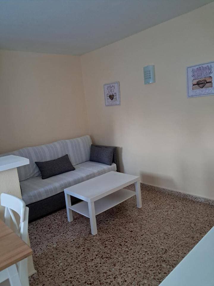 Foto 8 von 10: One-Bedroom Apartment