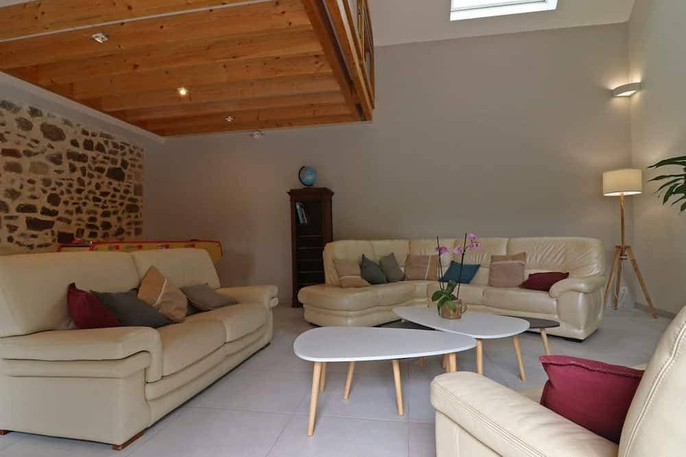 Foto 12 von 13: Großes Familienhaus mit Sauna und Garten
