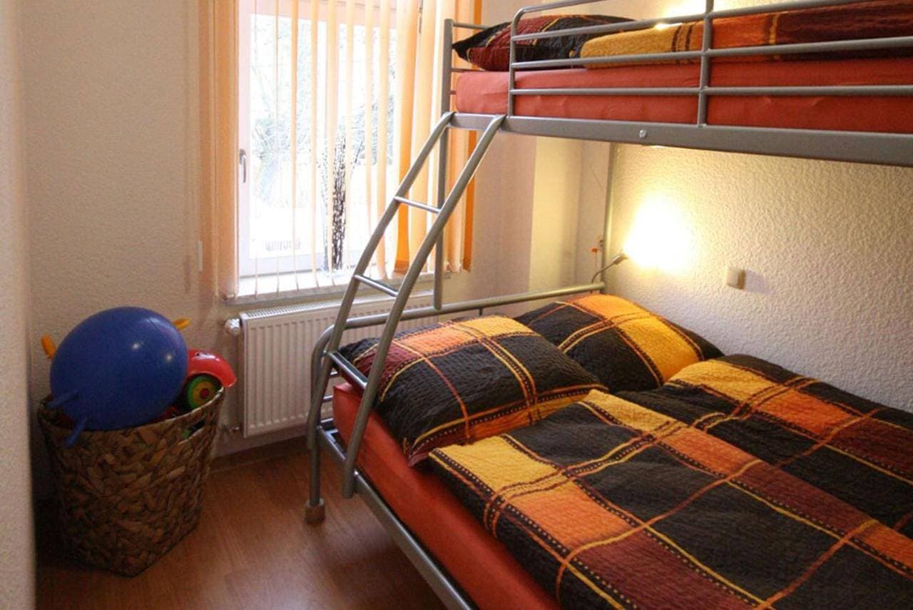 Foto 8 von 14: Two-Bedroom Apartment